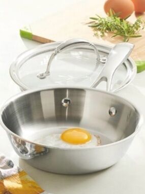 So. Cute. Princess House.Small Pan.